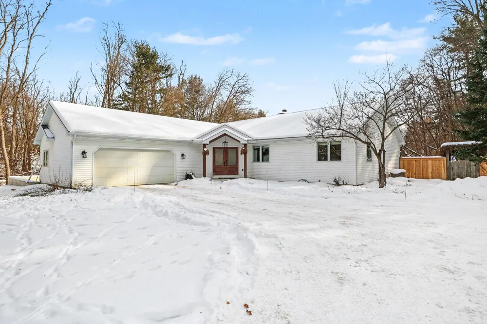 8856 42nd Street Ross Township, MI 49012