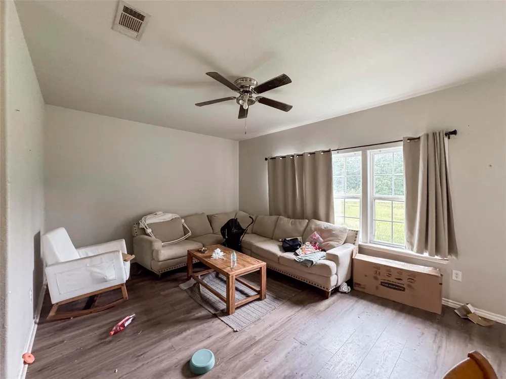 24888 Fm-787 Saratoga, TX 77585