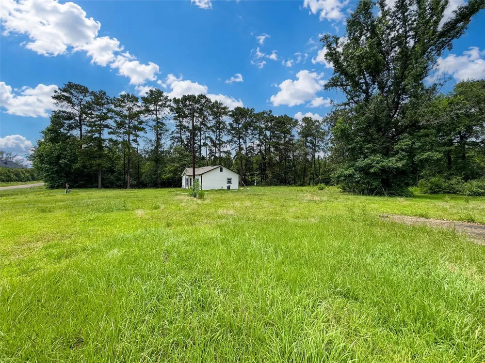 24888 Fm-787 Saratoga, TX 77585
