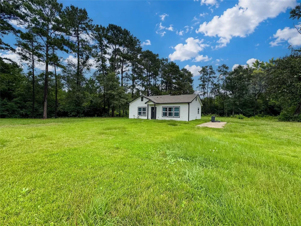 24888 Fm-787 Saratoga, TX 77585