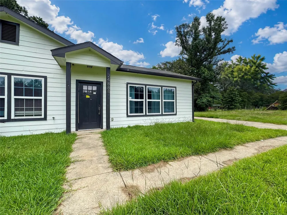 24888 Fm-787 Saratoga, TX 77585