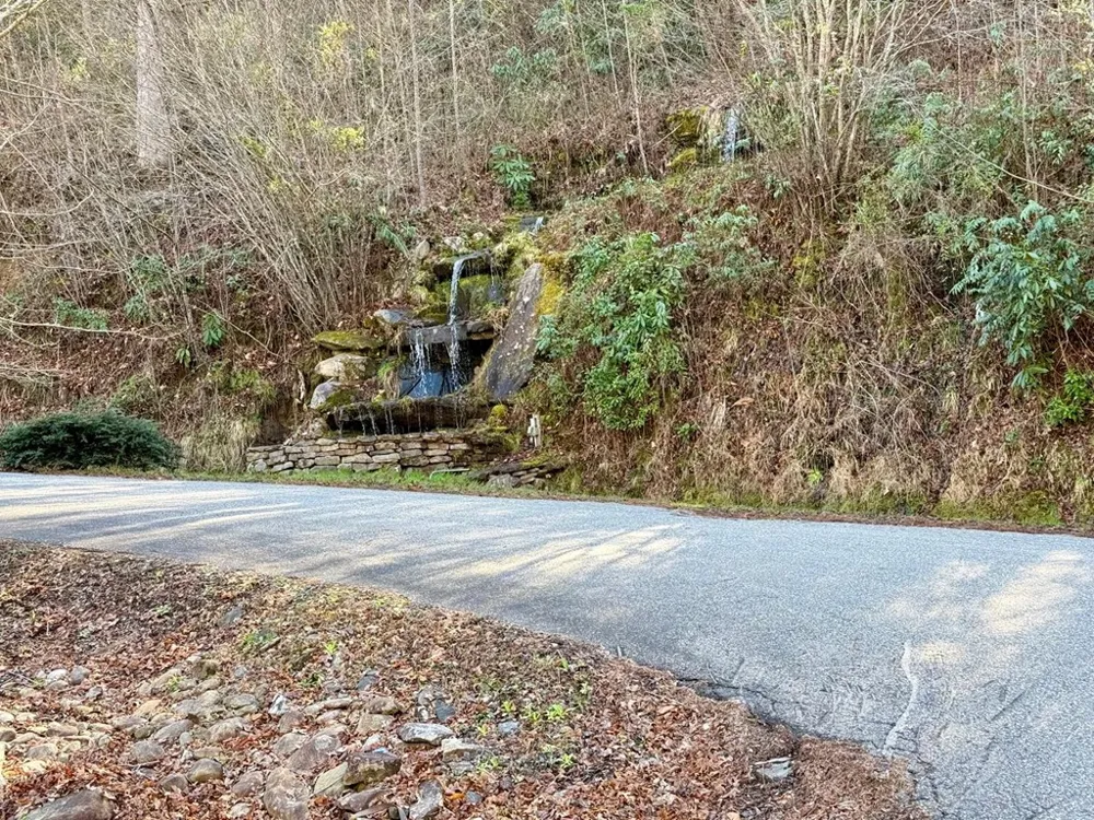 Lost Indian Trail Whittier, NC 28789