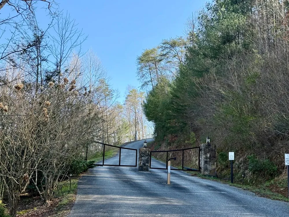 Lost Indian Trail Whittier, NC 28789