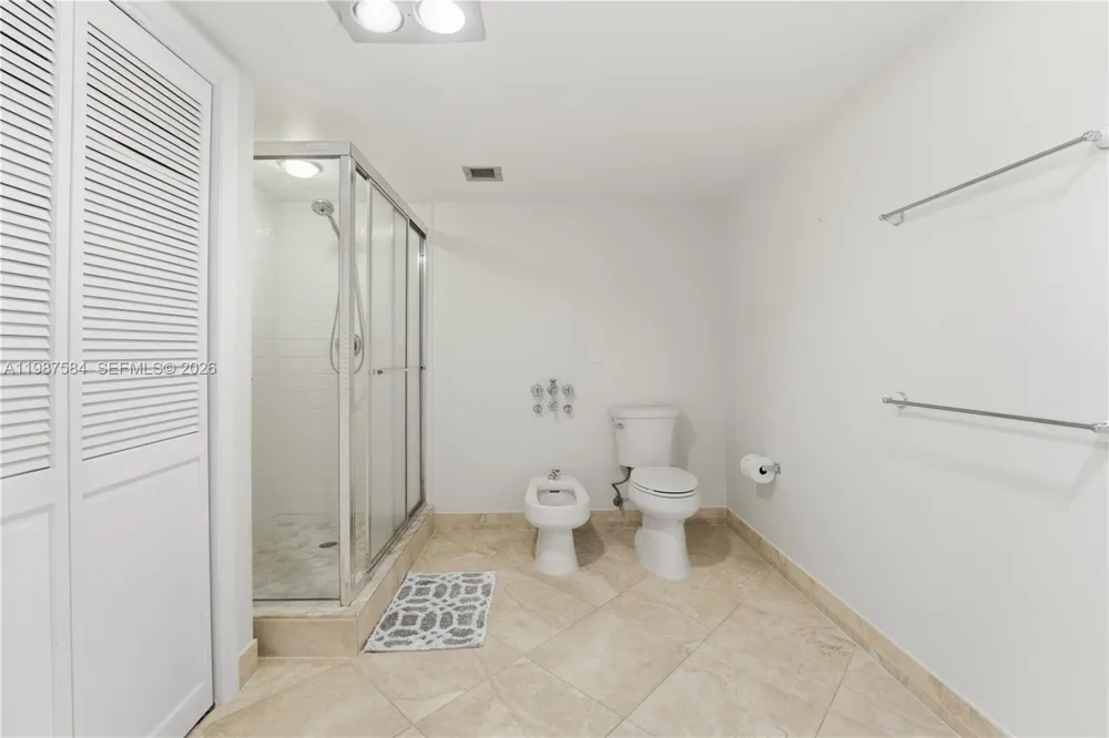 19670 Beach Rd #B323 Tequesta, FL 33469