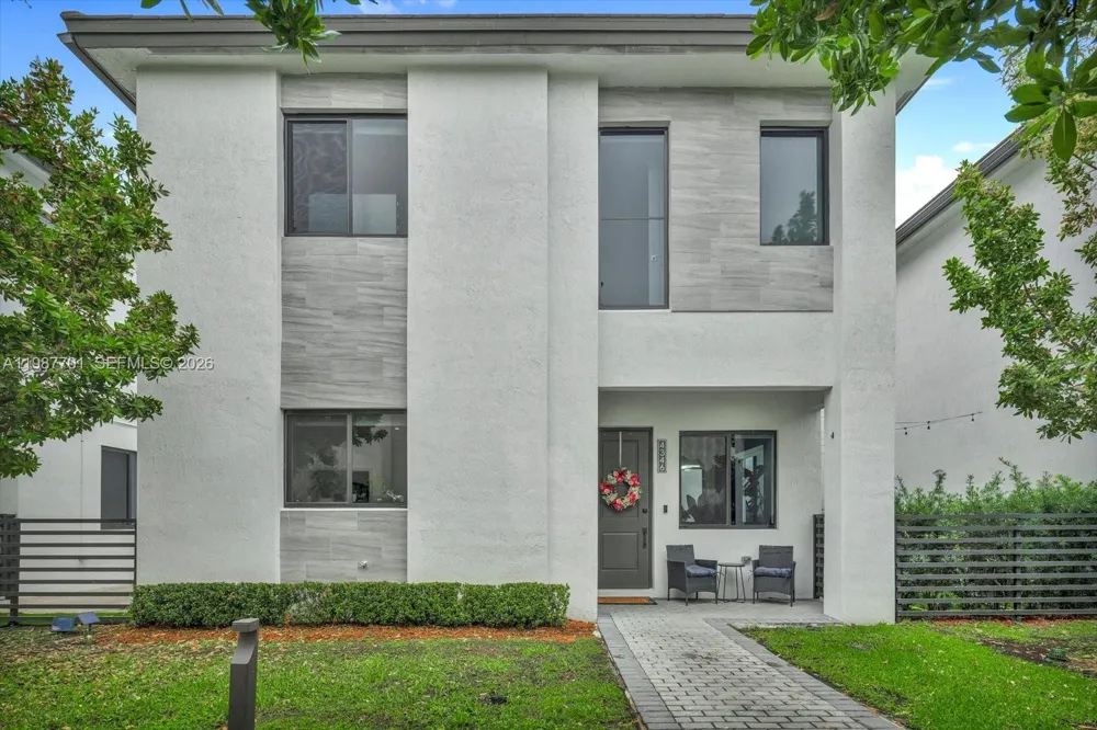 4346 NW 81st Ave Doral, FL 33166