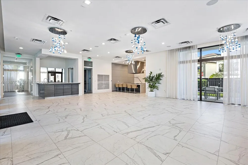 4346 NW 81st Ave Doral, FL 33166