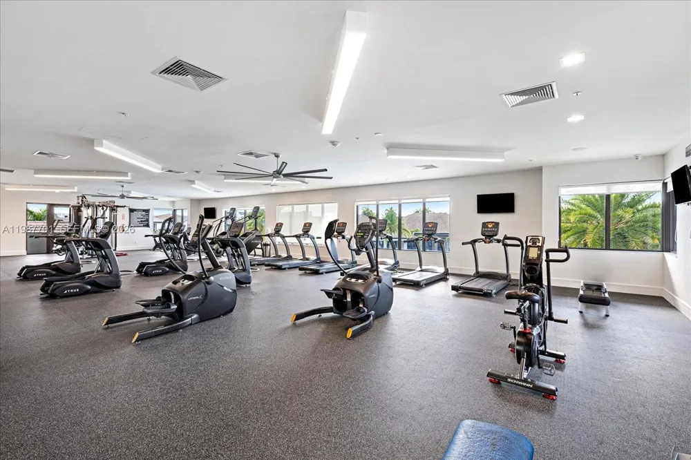 4346 NW 81st Ave Doral, FL 33166