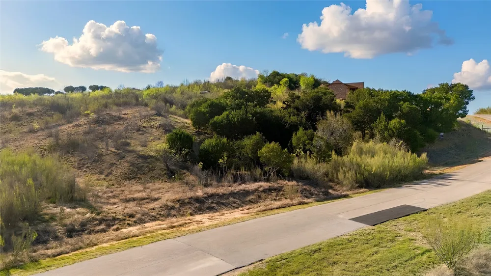 1620 Canyon Wren Loop Graford, TX 76449