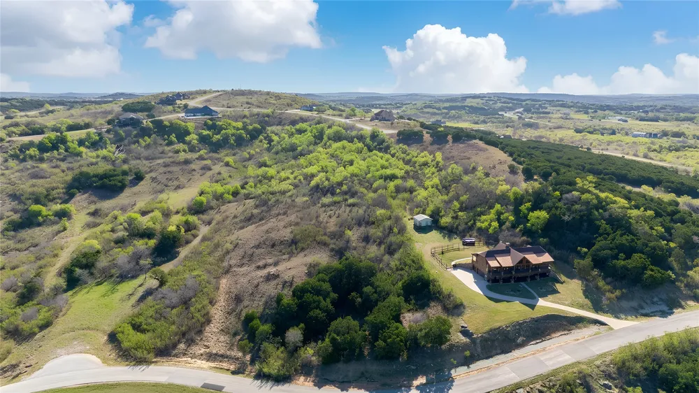 1620 Canyon Wren Loop Graford, TX 76449