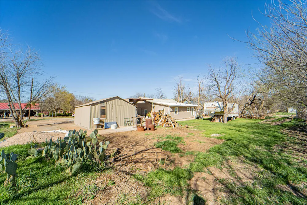 903 W Wheeler Street Breckenridge, TX 76424