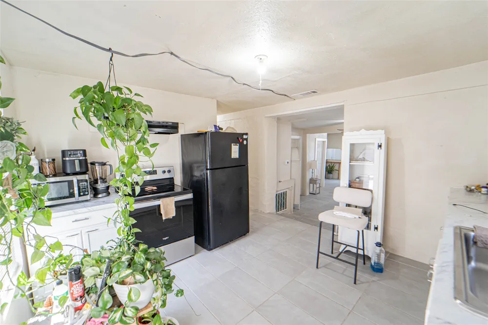 903 W Wheeler Street Breckenridge, TX 76424