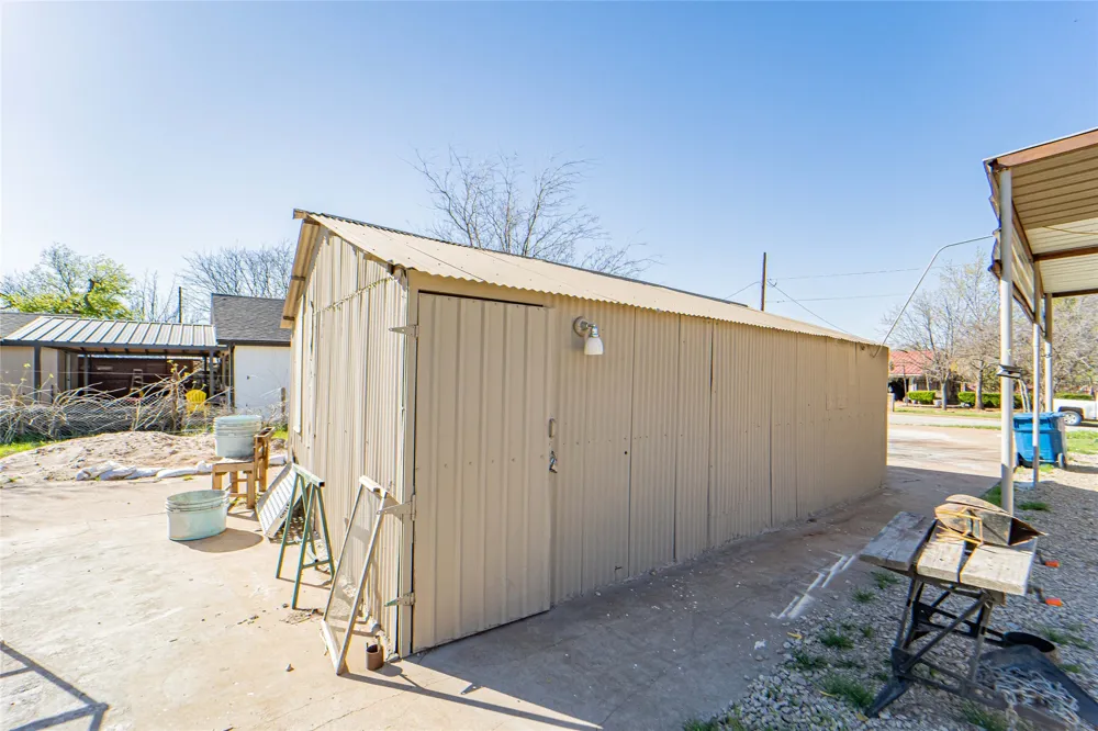903 W Wheeler Street Breckenridge, TX 76424