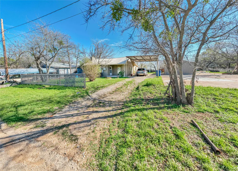 903 W Wheeler Street Breckenridge, TX 76424