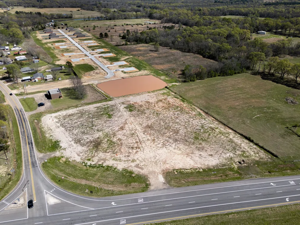 10670 US Highway 271 Powderly, TX 75473