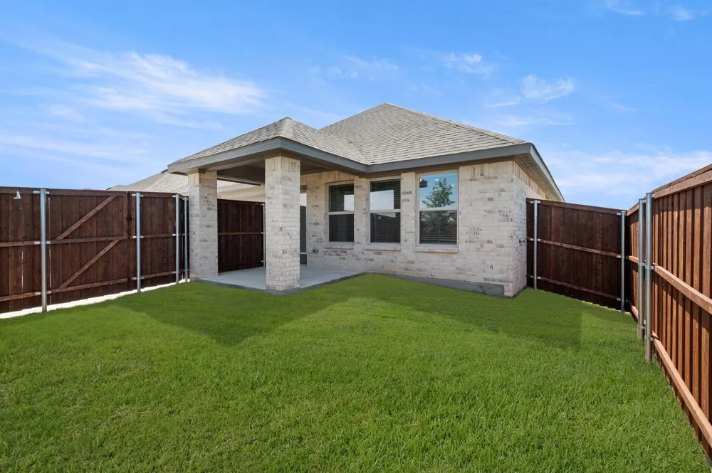 2833 Hay Lane Midlothian, TX 76065