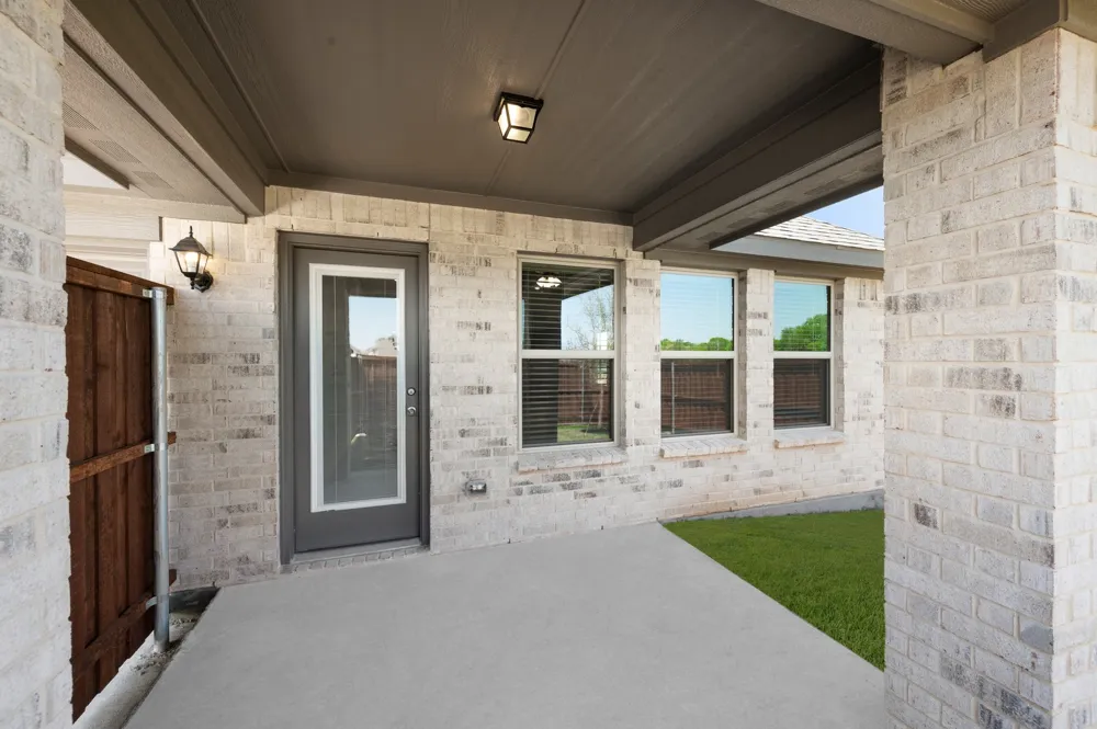2833 Hay Lane Midlothian, TX 76065