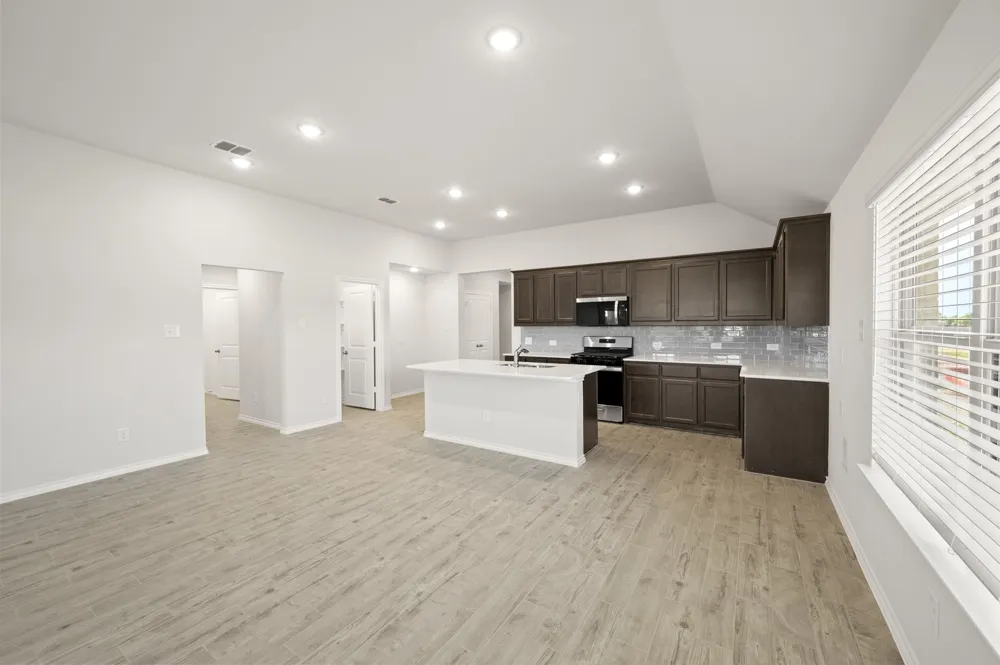 2833 Hay Lane Midlothian, TX 76065