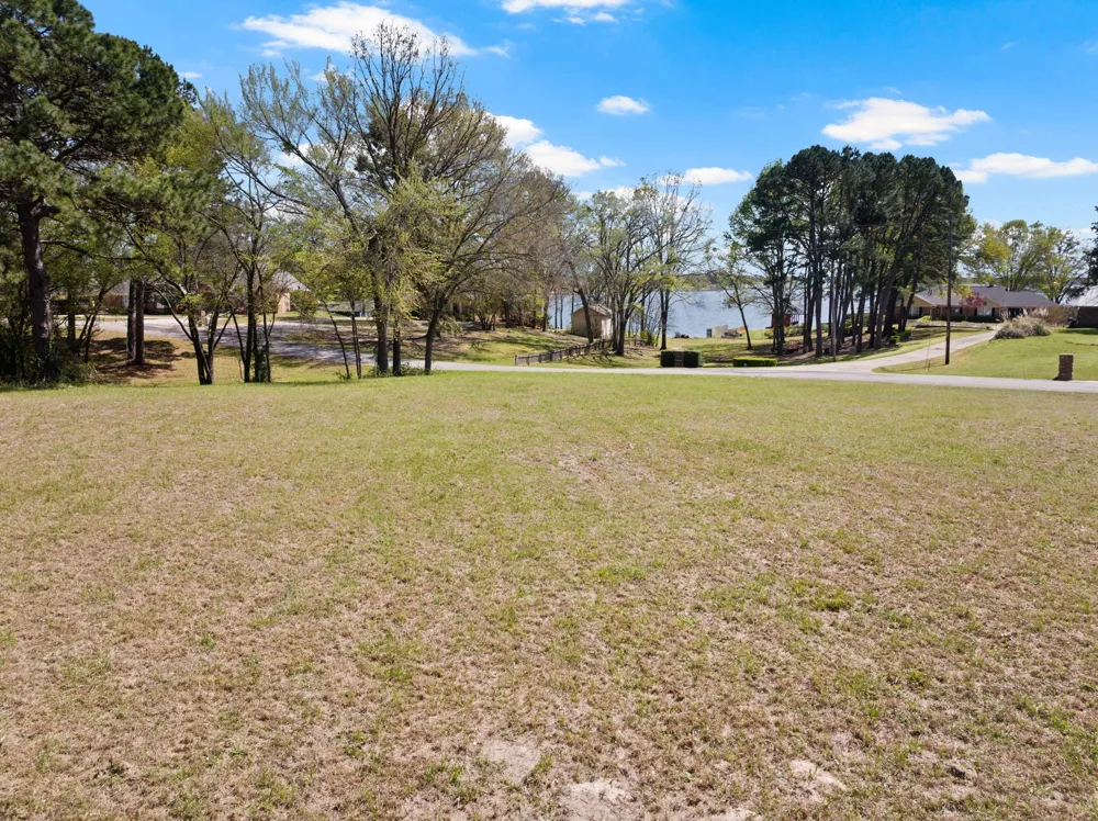 CR 2335 Mt Pleasant, TX 75455