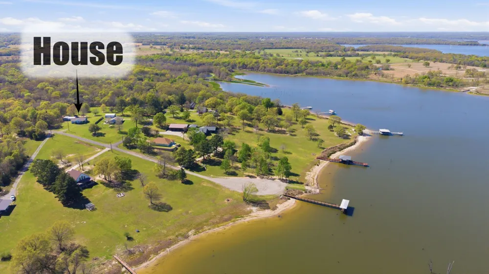 619 County Road 3350 Emory, TX 75440