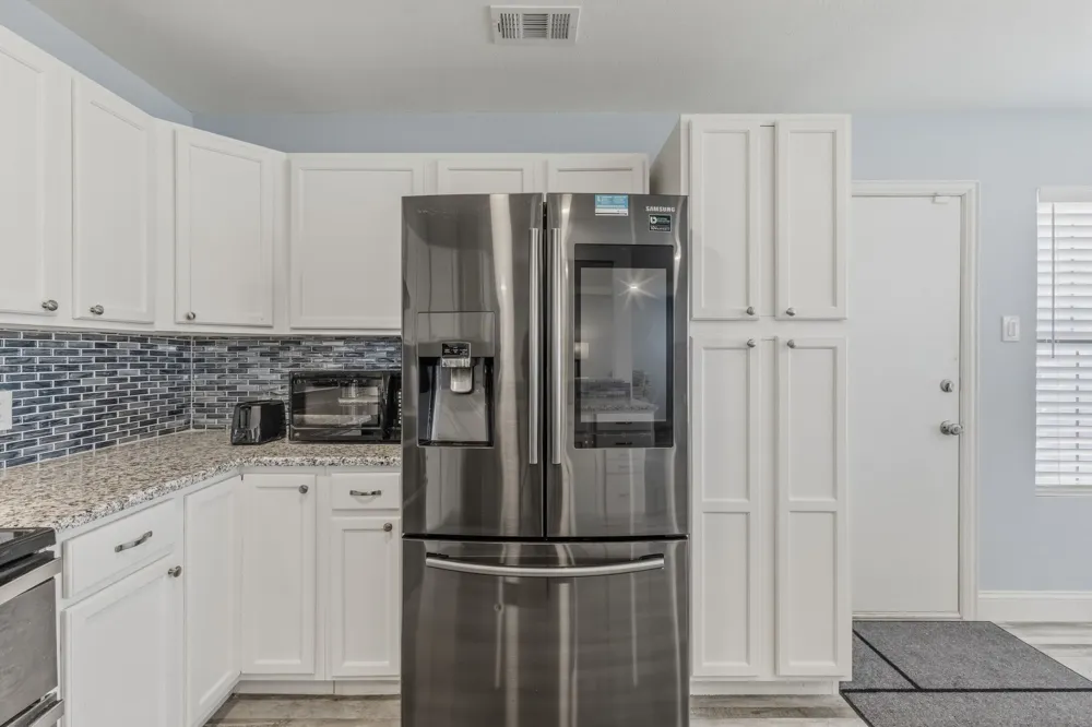 619 County Road 3350 Emory, TX 75440