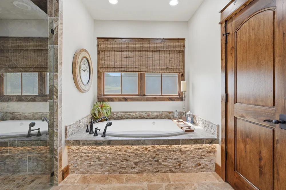 1080 Cascade Lane Graford, TX 76449