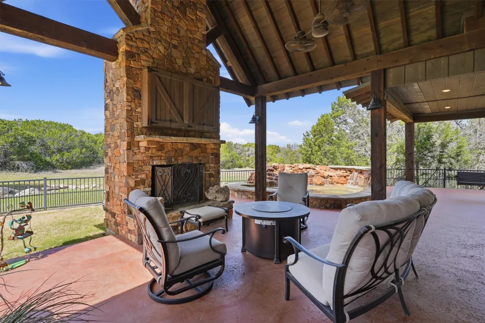 1080 Cascade Lane Graford, TX 76449