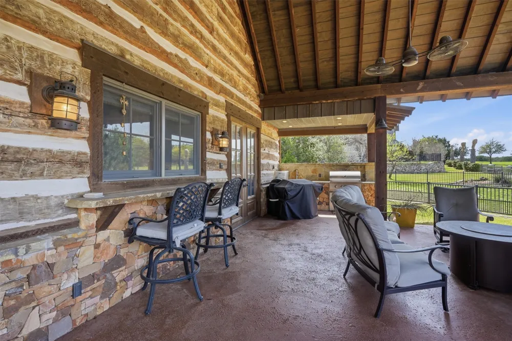 1080 Cascade Lane Graford, TX 76449