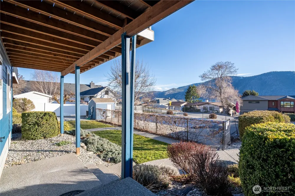 744 Wapato Way ##B Manson, WA 98831