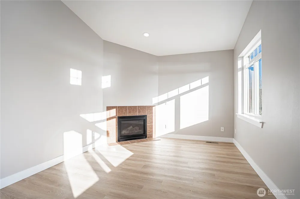 744 Wapato Way ##C Manson, WA 98831