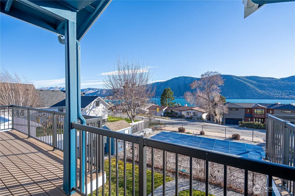 744 Wapato Way ##C Manson, WA 98831
