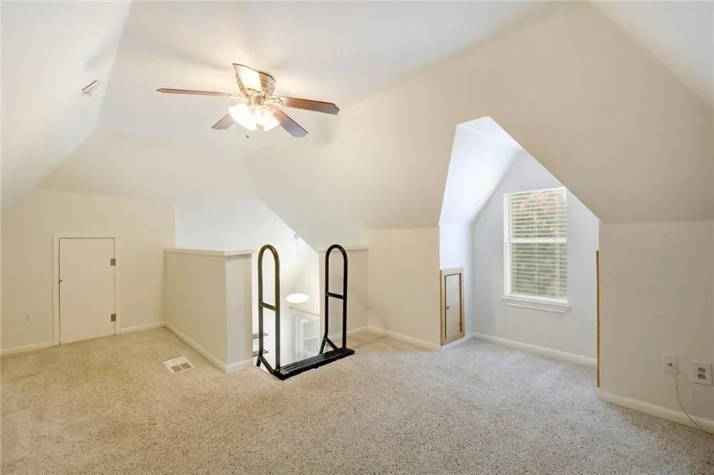 1110 W 22nd Street #13 Austin, TX 78705