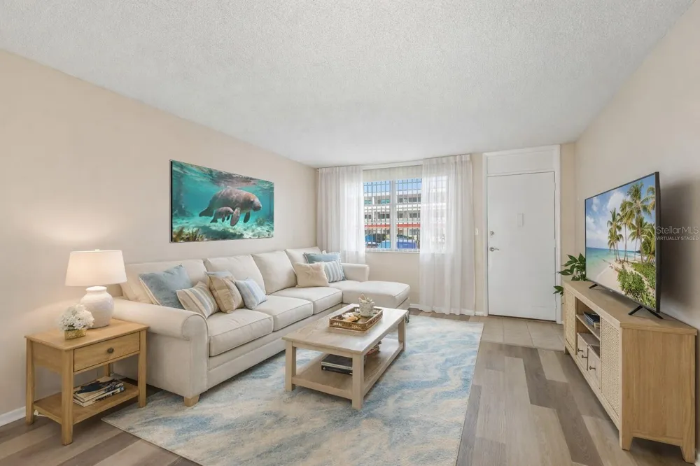 5095 BAY STREET NE #110 St Petersburg, FL 33703