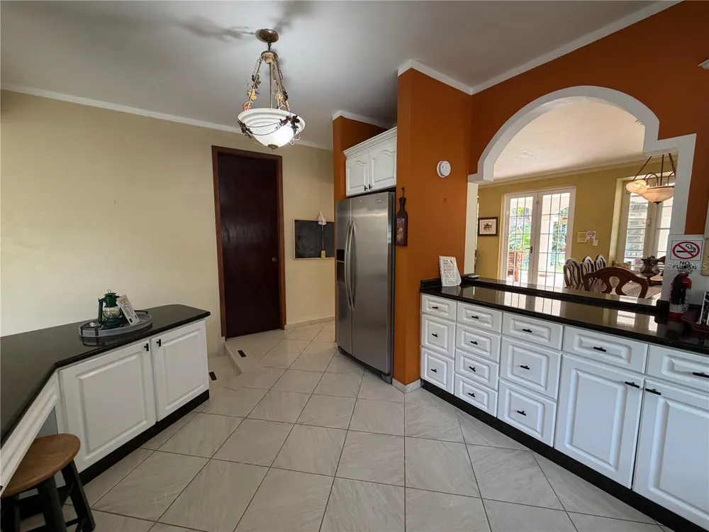 16 TRINITARIA Gurabo, PR 00778