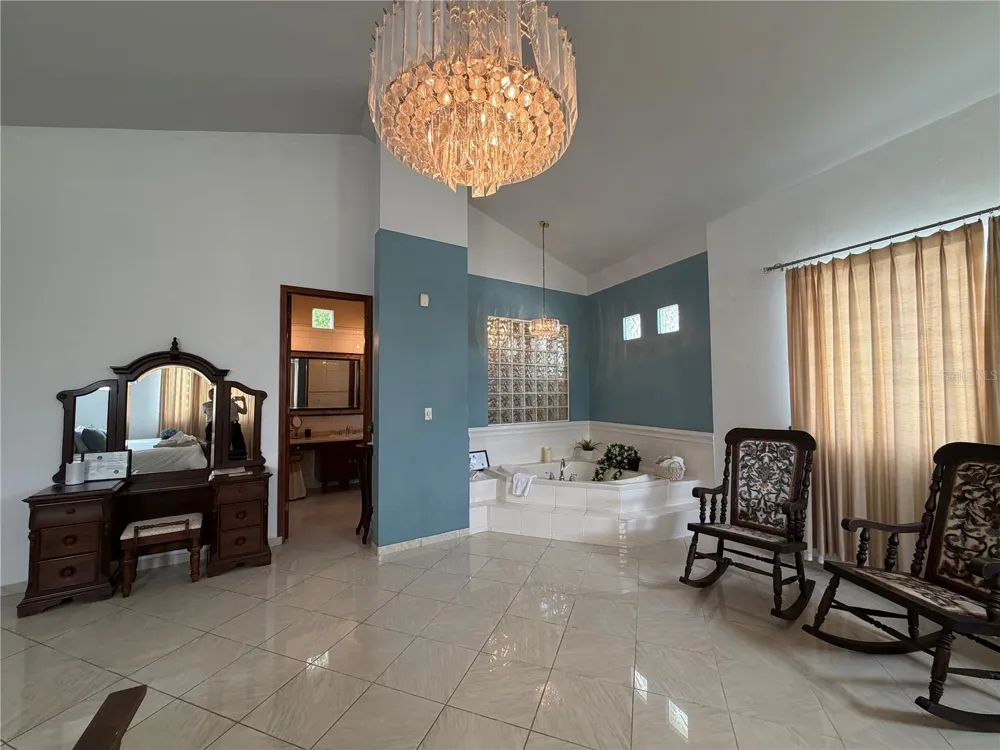 16 TRINITARIA Gurabo, PR 00778