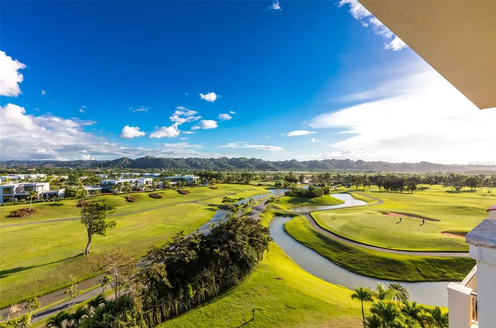 500 PLANTATION DRIVE #PH-3403 Dorado, PR 00646