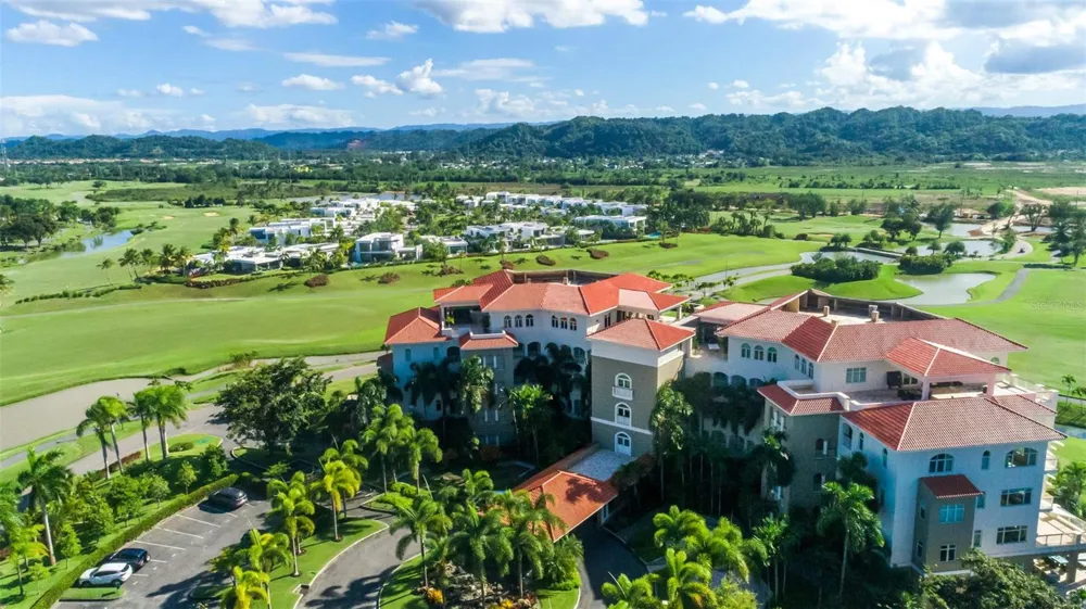 500 PLANTATION DRIVE #PH-3403 Dorado, PR 00646