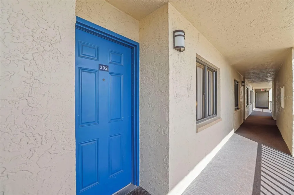 20040 GULF BOULEVARD #302 Indian Shores, FL 33785