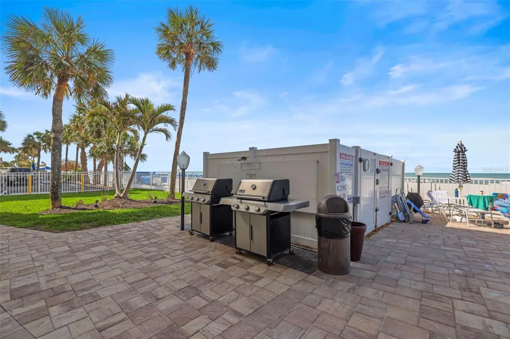 20040 GULF BOULEVARD #302 Indian Shores, FL 33785