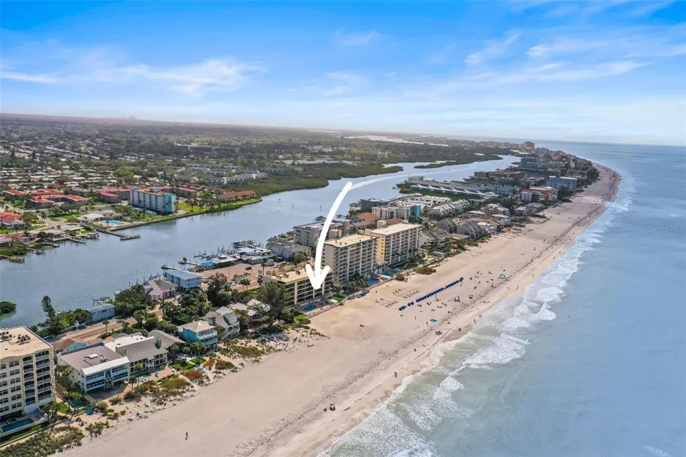 20040 GULF BOULEVARD #302 Indian Shores, FL 33785