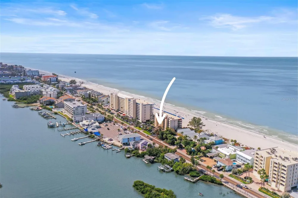 20040 GULF BOULEVARD #302 Indian Shores, FL 33785