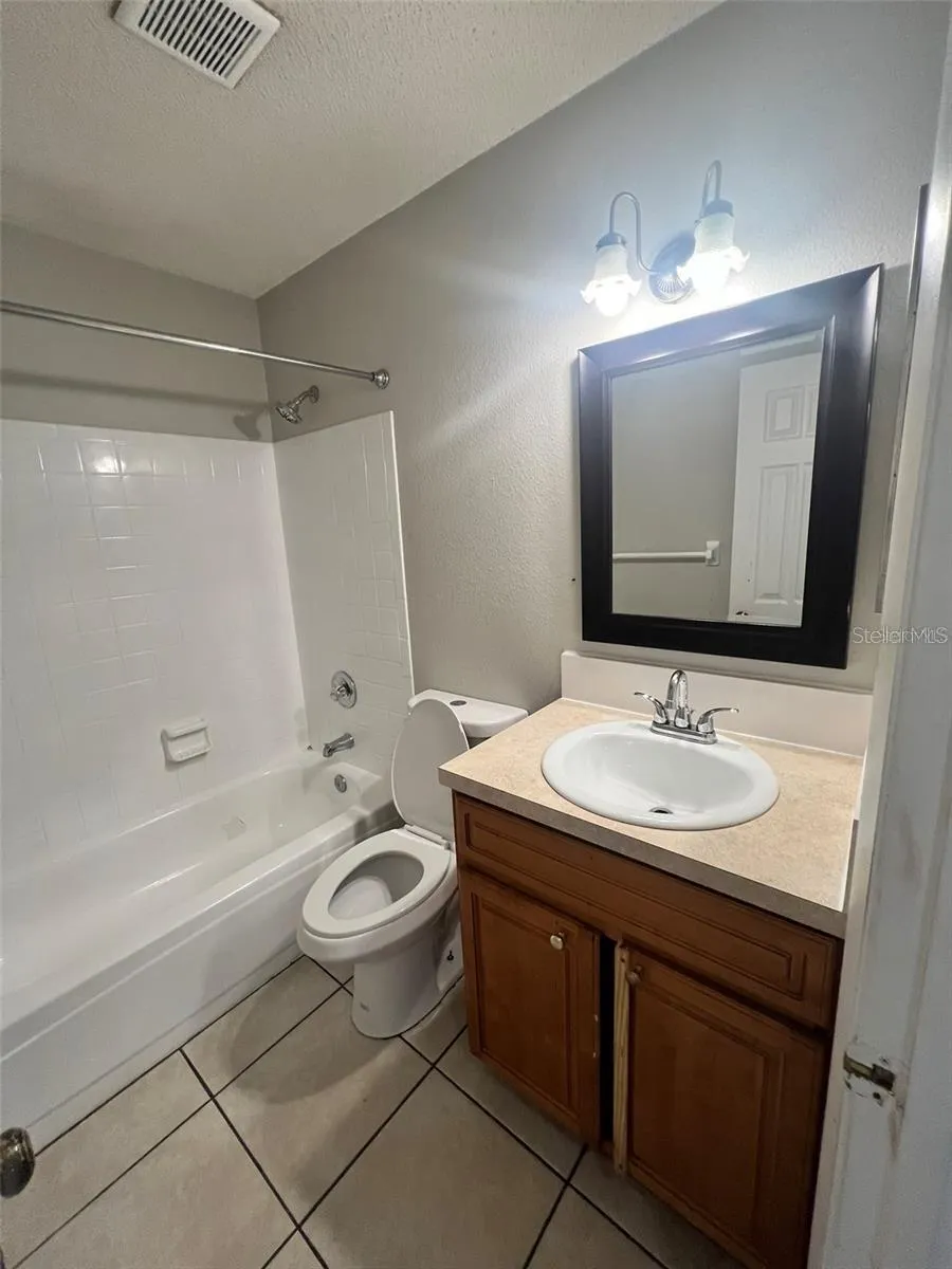 39132 COUNTY ROAD 54 #2246 Zephyrhills, FL 33542