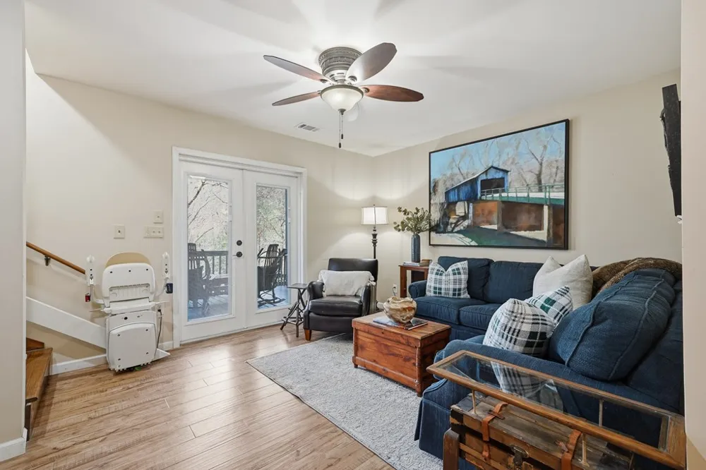 1449 Cherokee Lane McCaysville, GA 30555