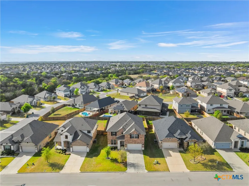 6113 Lavaca Drive Belton, TX 76513