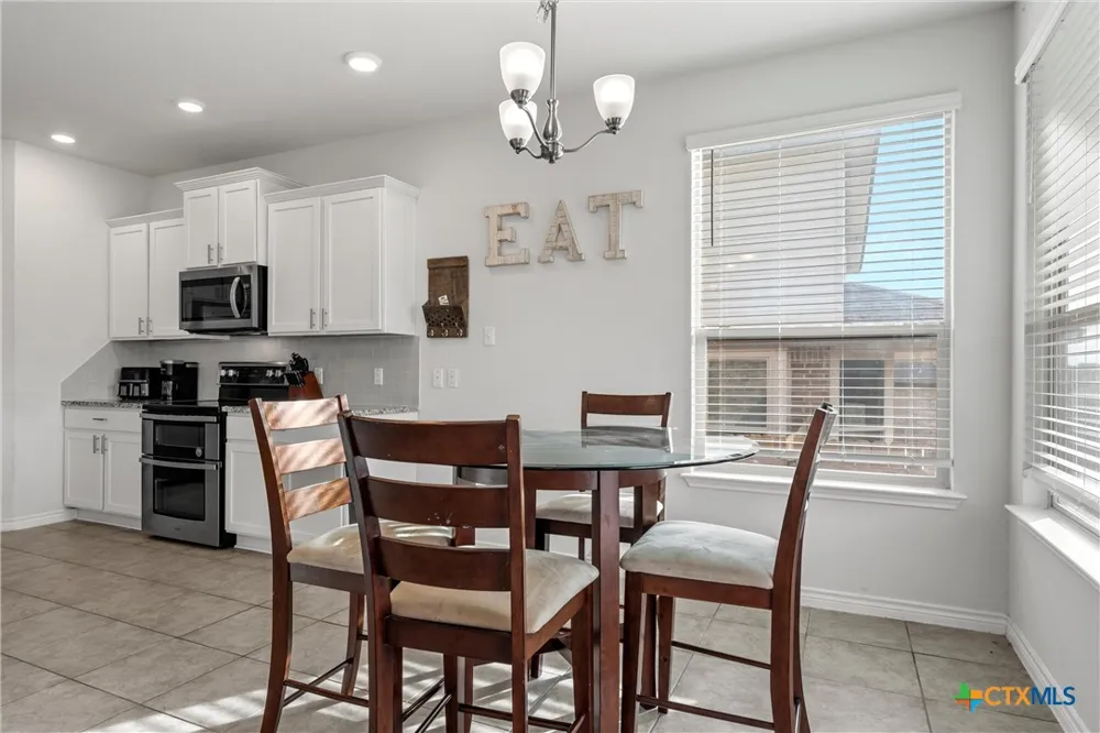 6113 Lavaca Drive Belton, TX 76513