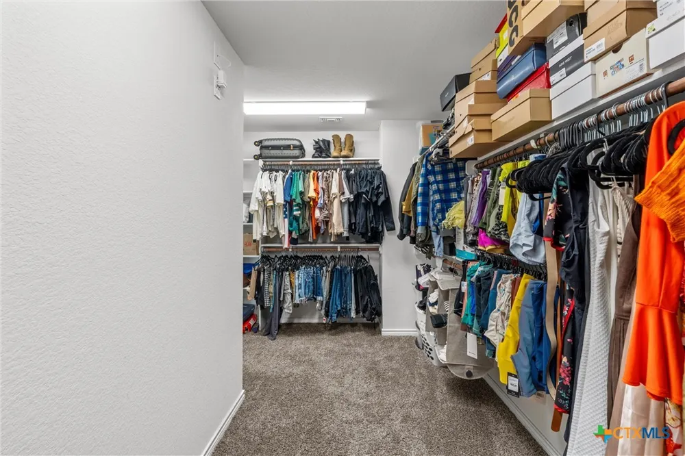 6113 Lavaca Drive Belton, TX 76513