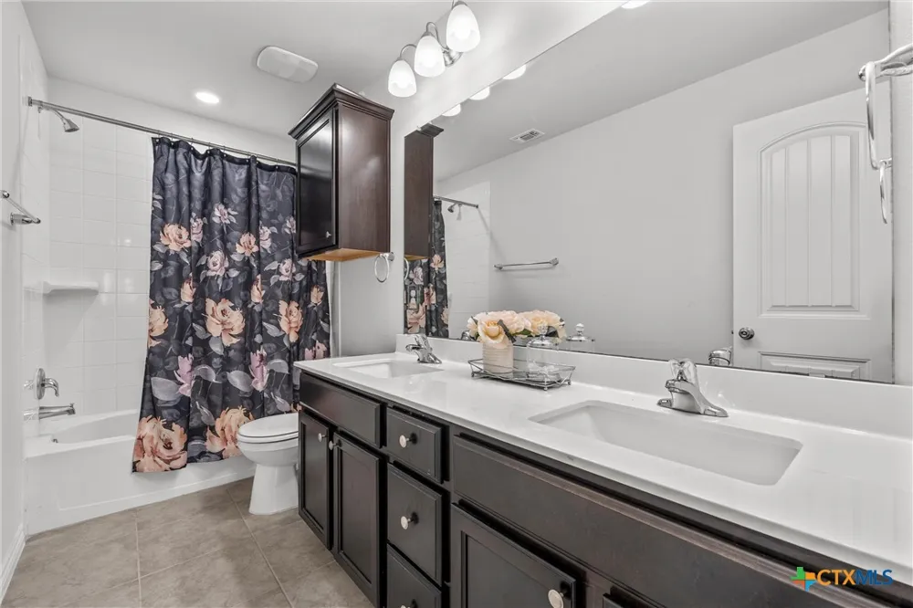 6113 Lavaca Drive Belton, TX 76513