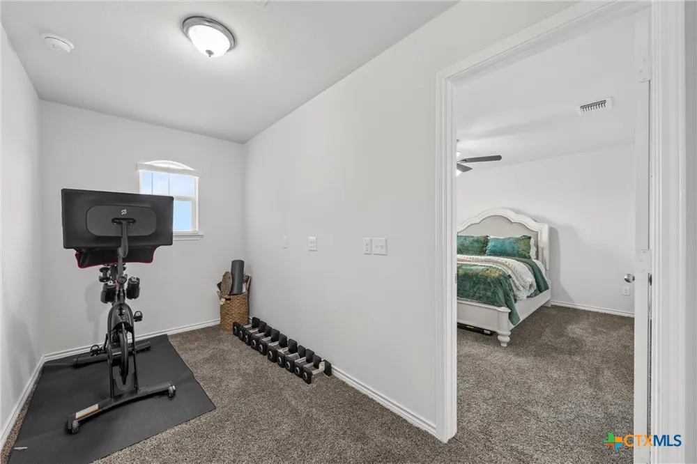 6113 Lavaca Drive Belton, TX 76513