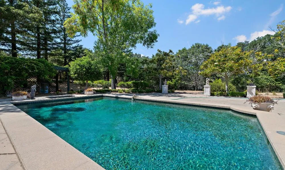 309 Olive Hill Lane Woodside, CA 94062
