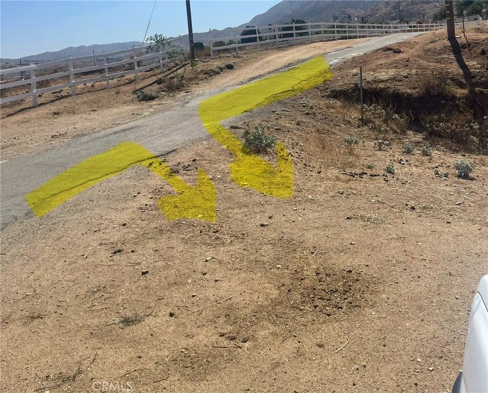 7111 Luane Trail Colton, CA 92324