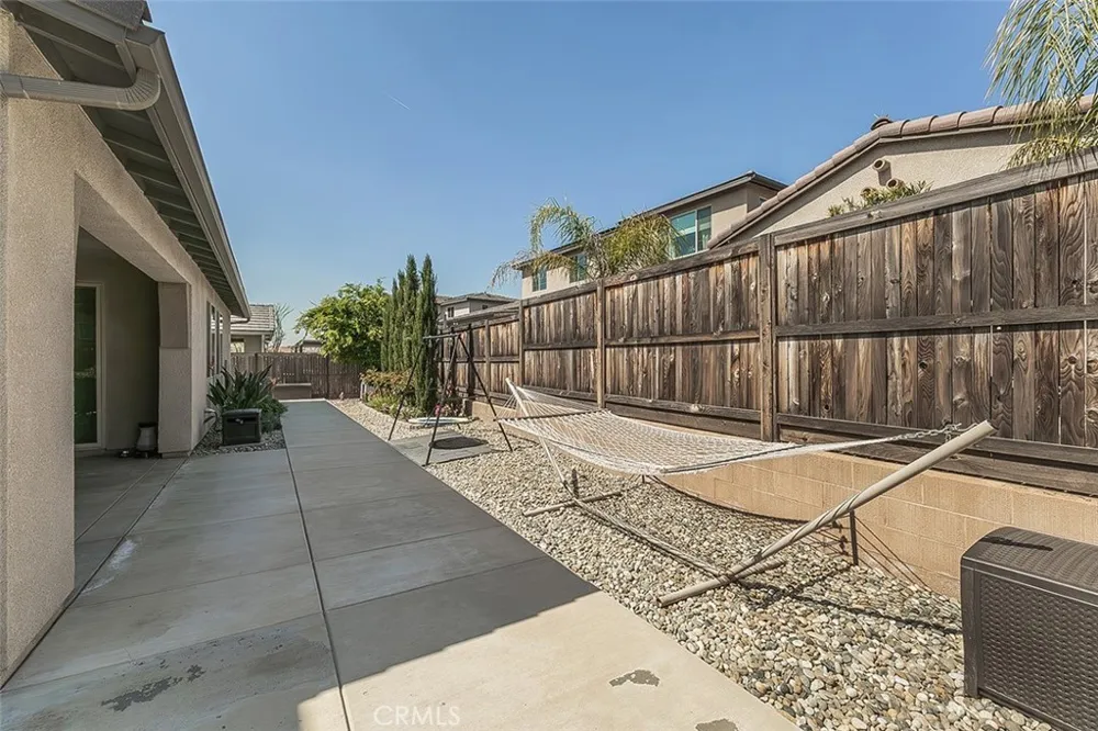 877 Treasure Hills Madera, CA 93636